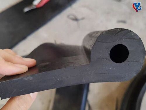 中埋式橡胶止水带整体结构