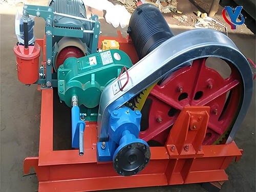 水库闸门卷扬启闭机双吊点同步运行大吨位定制厂家整体外观 | 通用型结构 | 闸门整体结构展示