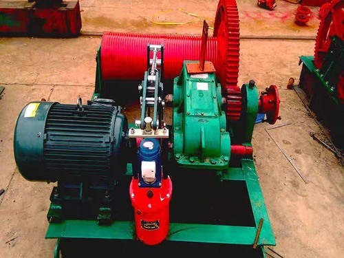 高扬程卷扬启闭机抗负荷防冲击河道闸门启闭机价格整体外观 | 通用型结构 | 闸门整体结构展示