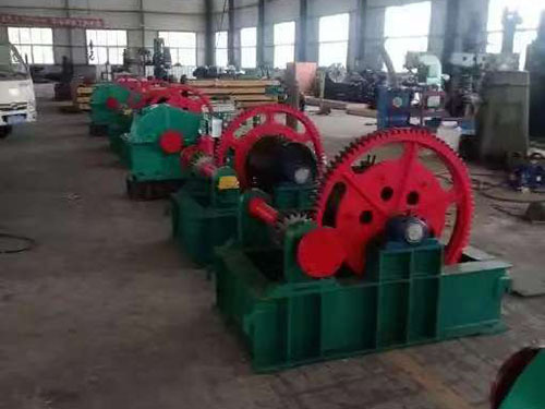 20 吨电动双吊点卷扬启闭机水库大负载启闭:同步准确厂家直供案例整体外观 | 电动驱动 | 卷扬启闭机整体结构展示