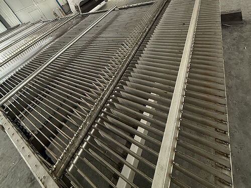 移动式清污机灵活作业小型渠道清污机批发​产品实物图