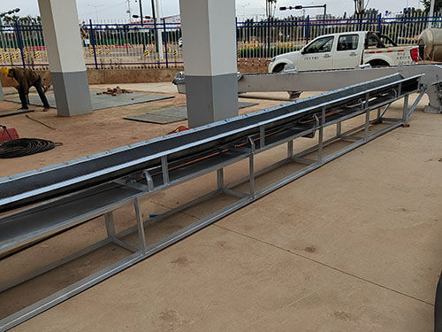 循环齿耙清污机安装应用现场案例整体外观 | 通用型结构 | 水利设备整体结构展示